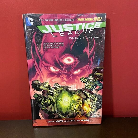 Lot of 3 Collector's DC Comics Hardcover Justice League Books - Brand new! - Picture 5 of 10